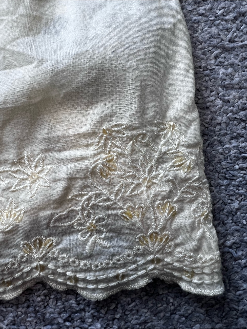 Hollister Butter Yellow Y2K Lace Embroidered Babydoll Cami XS - Picture 3 of 5